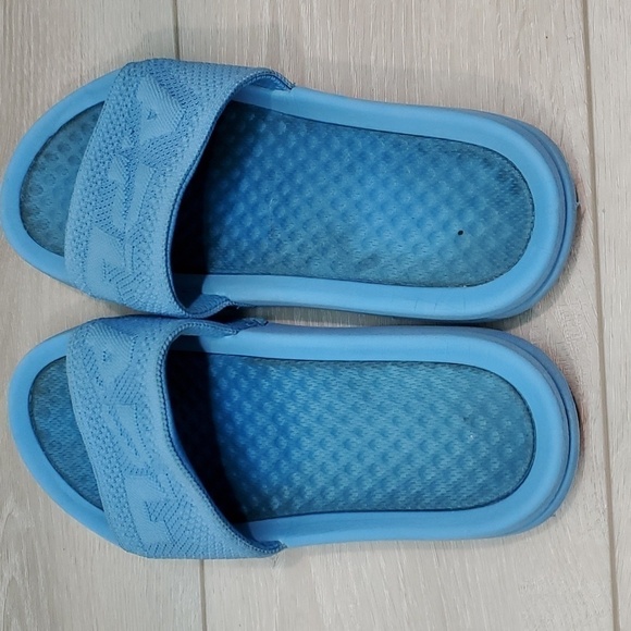 APL Womens Big Logo Slide Labs Flats shoes sz 8 - Picture 4 of 10